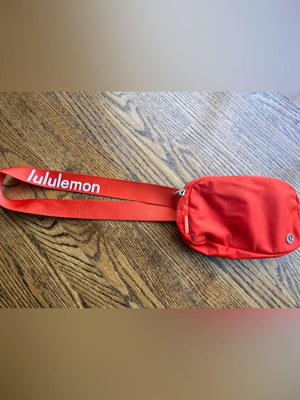 Lululemon belt bag hot heat OS
